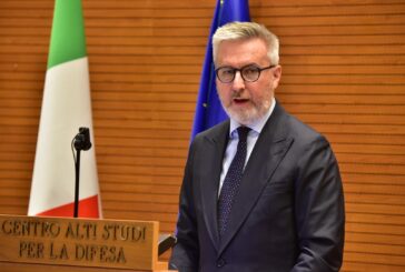 Italy's Defense Minister urges international cooperation on Libya
