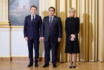 PC President meets with French President in Paris