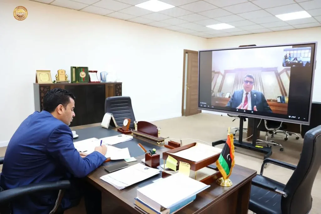 House of Representatives and Audit Bureau discuss legislation and closing of the final account.