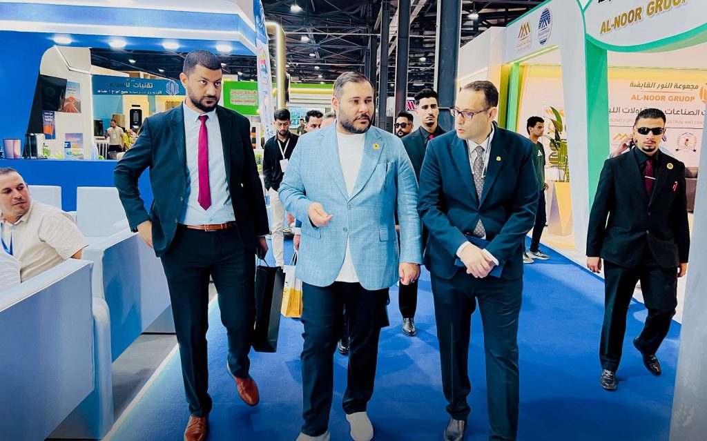 The Executive Director of the National Development Agency visits the Benghazi International Construction Exhibition