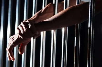 Public Prosecution orders detention of an official at Zawiya refinery Public Prosecutor Halts Enforcement of In Absentia Ruling Against Former Chairman of Zueitina Oil Company