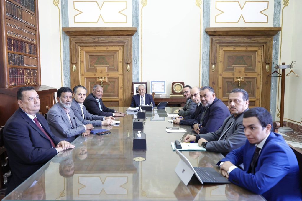 Central Bank and Ministry of Finance Discuss Preparing 2026 Budget and Accelerating Digital Transformation 37025676984 n