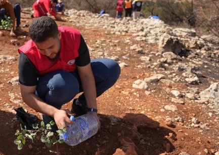 Launch of a tree-planting campaign in Wadi al-Kuf with the support of the General Command Launch of a tree-planting campaign in Wadi al-Kuf with the support of the General Command