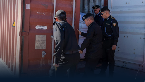 Seizure of 10 containers of salt imported as coffee under a $3 million letter of credit Seizure of 10 containers of salt imported as coffee under a $3 million letter of credit.