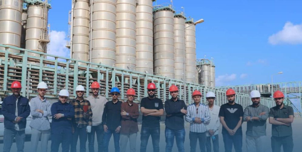 A scientific visit by Sirte engineering students to the Ras Lanuf Oil Complex A scientific visit by Sirte engineering students to the Ras Lanuf Oil Complex