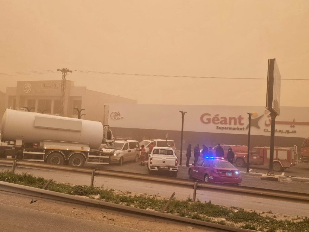Fire at a commercial complex in Benghazi