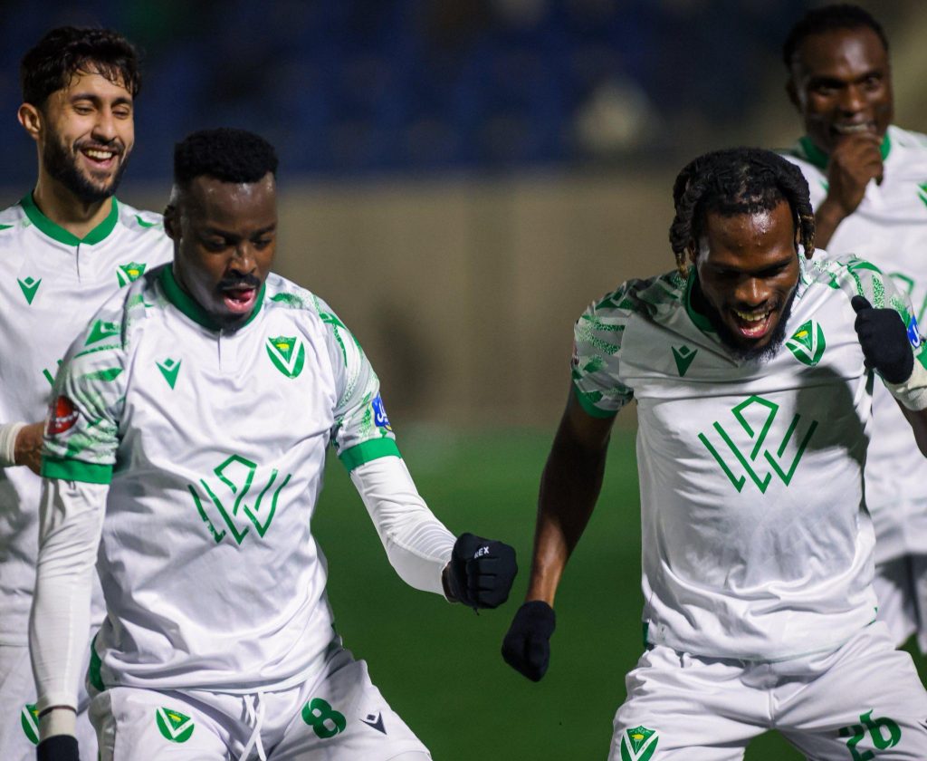 Al-Nasr strengthens the lead and Al-Akhdar continues the chase for the top