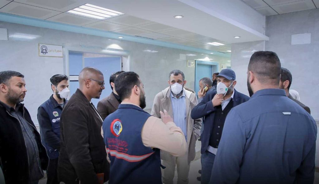 A specialized team from the National Center for Disease Control conducts a field visit to the city of Al-Khums